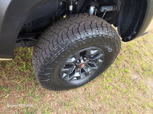 Used 2017 Toyota Tacoma TRD Off-Road w/ Tow Package (A/T) AWD/4WD image 27