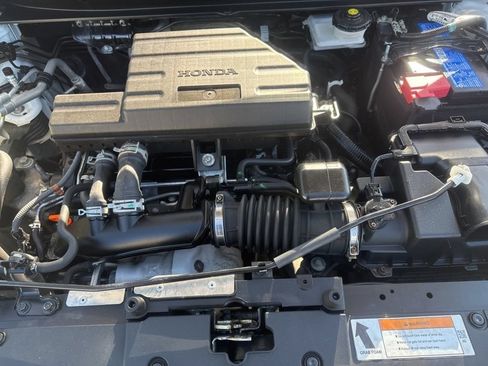 Used 2021 Honda CR-V EX-L image 10