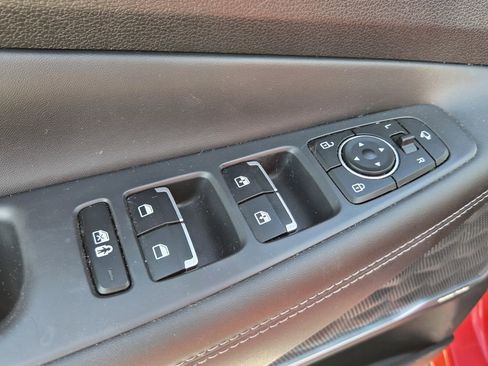 Used 2021 Hyundai Santa Fe Limited image 23