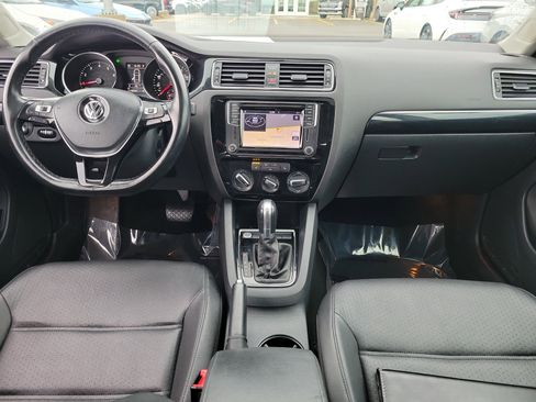 Used 2016 Volkswagen Jetta SEL w/ Lighting Package image 9