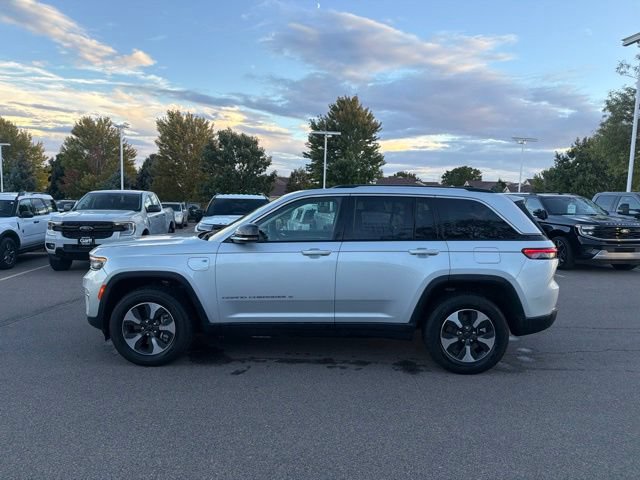 Used 2024 Jeep Grand Cherokee Limited 4xe AWD/4WD image 6