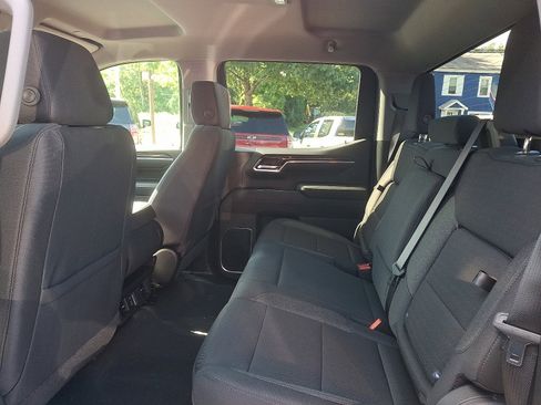 New 2026 GMC Sierra 1500 Elevation image 10