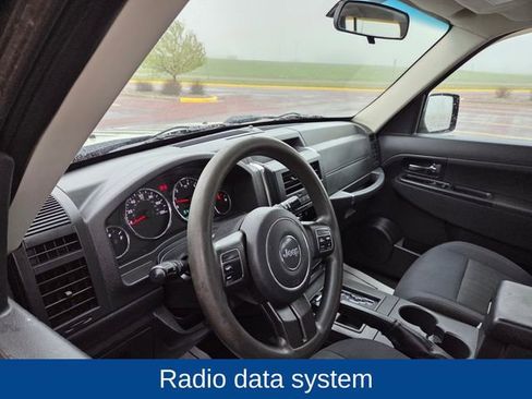 Used 2011 Jeep Liberty Sport AWD/4WD image 14