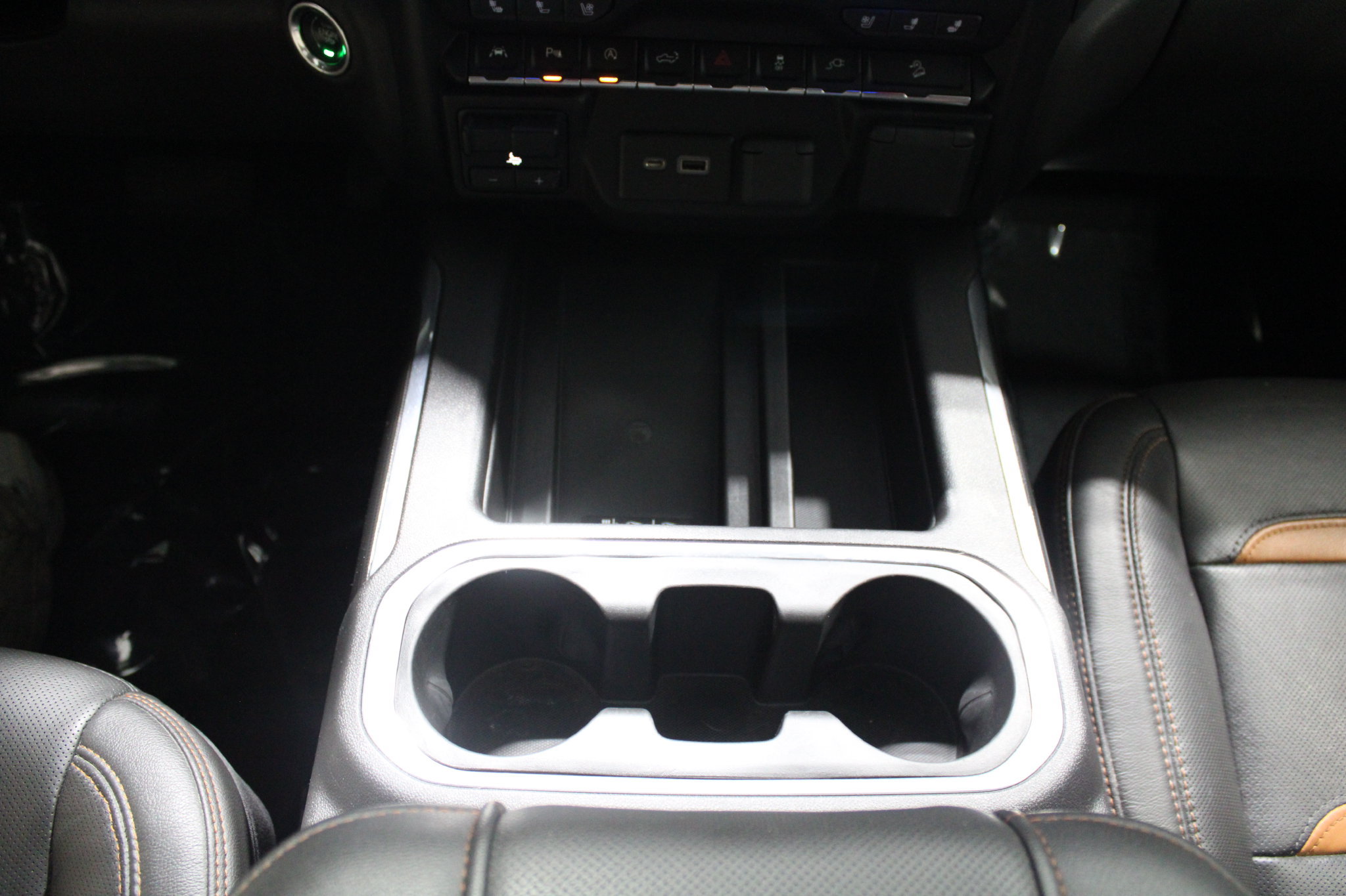 Used 2019 GMC Sierra 1500 AT4 w/ AT4 Premium Package AWD/4WD image 30
