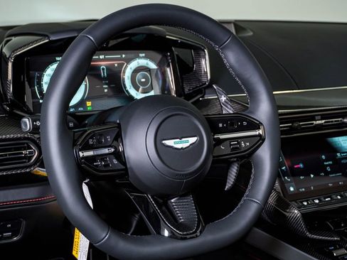 New 2026 Aston Martin Vanquish Convertible image 27