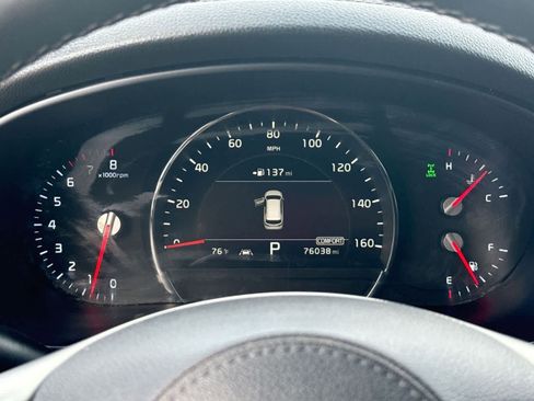 Used 2019 Kia Sorento SX image 29