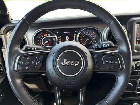 Used 2020 Jeep Wrangler Unlimited Sport AWD/4WD image 19