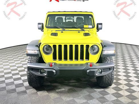 Used 2023 Jeep Gladiator Rubicon image 2