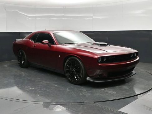 Used 2022 Dodge Challenger R/T Scat Pack w/ Shaker Package RWD image 1
