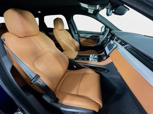 New 2026 Jaguar F-PACE R-Dynamic S image 30