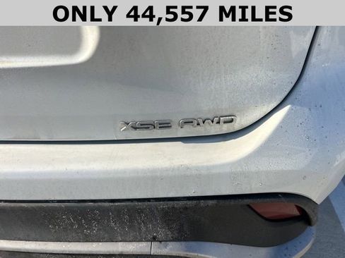 Used 2023 Toyota Highlander XSE image 4