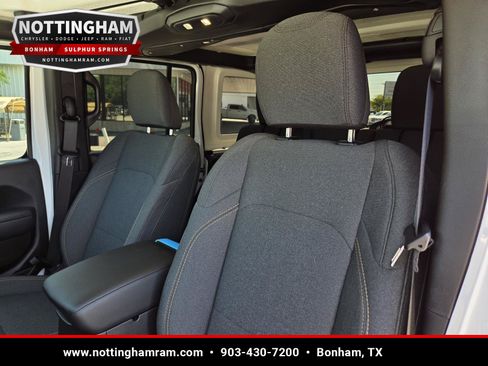 Used 2025 Jeep Wrangler Sport S AWD/4WD image 24