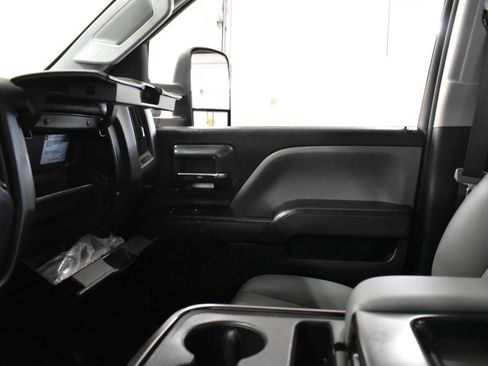 Used 2019 Chevrolet Silverado 1500 W/T image 16