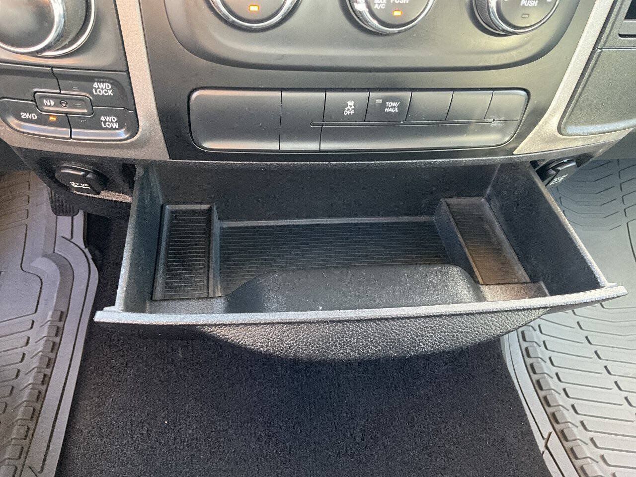 Used 2016 RAM 1500 Tradesman w/ Power & Remote Entry Group AWD/4WD image 30