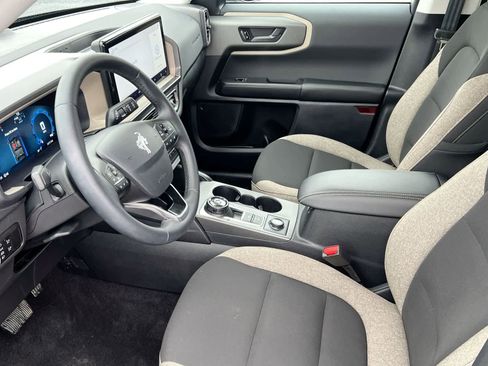 Used 2025 Ford Bronco Sport Big Bend w/ Convenience Package image 10