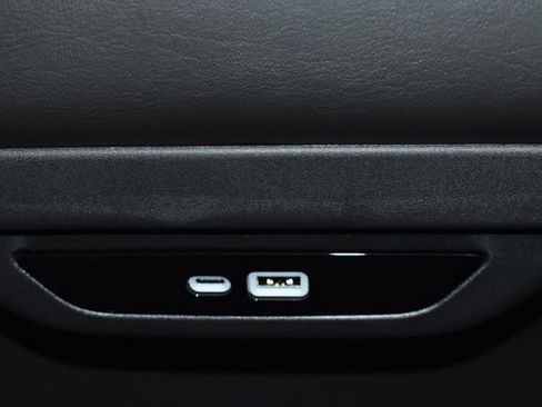 New 2026 Chrysler Pacifica Select image 27