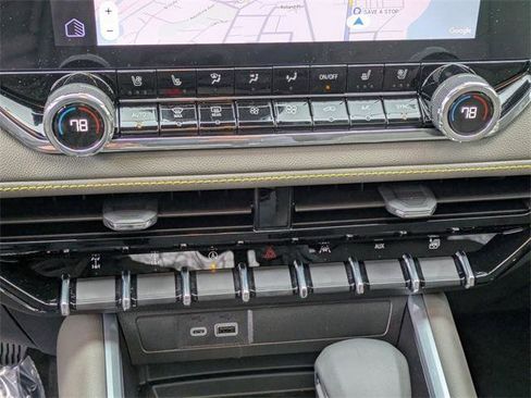 New 2026 Chevrolet Colorado ZR2 w/ Technology Package image 20