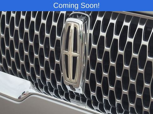 Used 2024 Lincoln Aviator Reserve w/ Equipment Group 201A AWD/4WD image 11