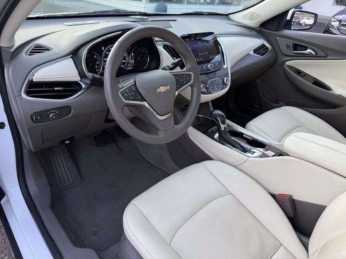 Certified 2023 Chevrolet Malibu LT w/ Driver Confidence Package image 12