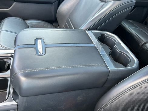 Certified 2025 Ford F350 Platinum image 41