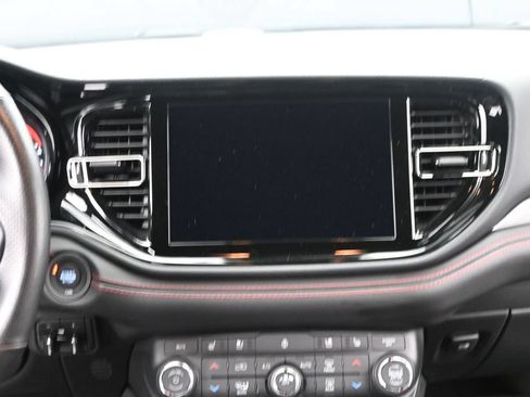 Used 2025 Dodge Durango GT AWD/4WD image 31