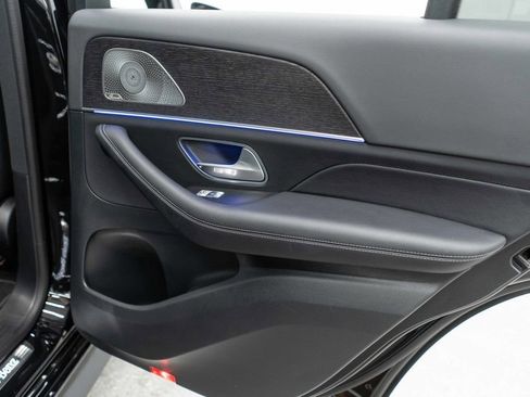 Used 2025 Mercedes-Benz GLE 350 4MATIC image 27