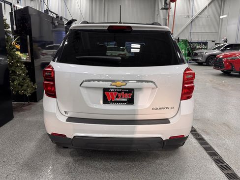 Used 2016 Chevrolet Equinox LT image 34