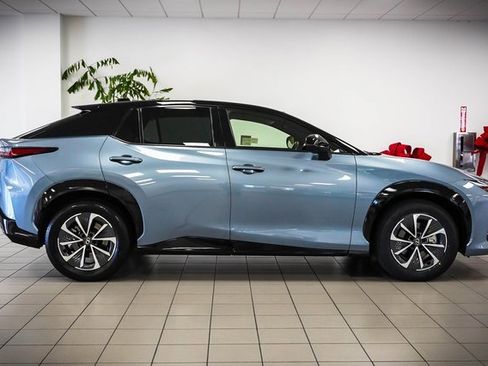 Used 2023 Lexus RZ 450e Premium w/ Accessory Package (Z1) image 5