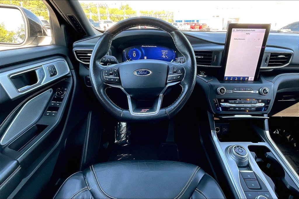 Used 2020 Ford Explorer ST w/ ST Street Pack AWD/4WD image 8