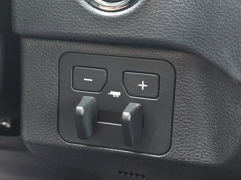 New 2025 Toyota Tundra SR5 image 7