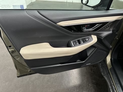 Used 2023 Subaru Outback Limited w/ Popular Package #2 AWD/4WD image 18