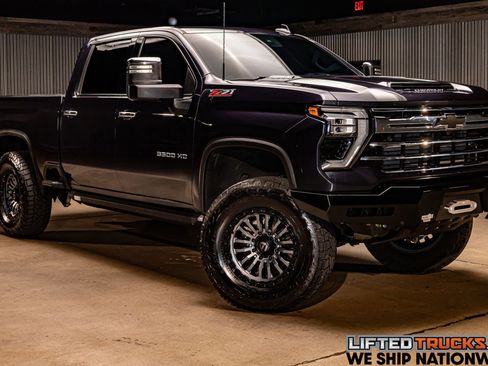 Used 2024 Chevrolet Silverado 3500 LTZ w/ LTZ Convenience Package image 1