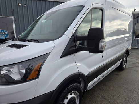 Used 2021 Ford Transit 250 Medium Roof image 21