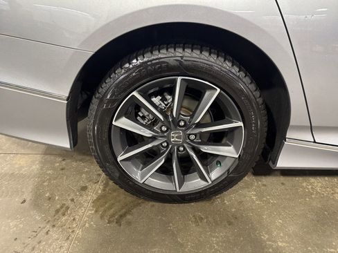 Certified 2021 Honda Accord EX-L image 14