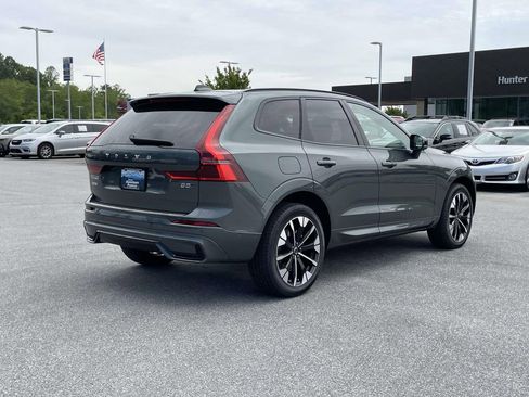 New 2026 Volvo XC60 B5 Plus w/ Protection Package Premier AWD/4WD image 28