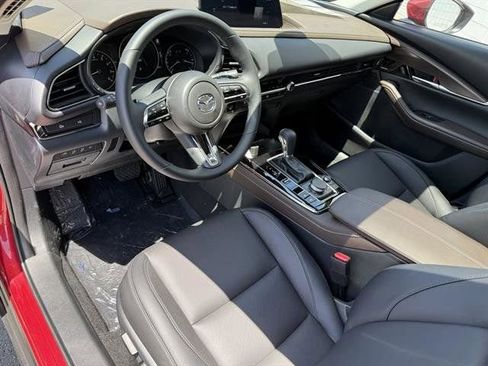 New 2025 MAZDA CX-30 AWD 2.5 S w/ Premium Package image 2