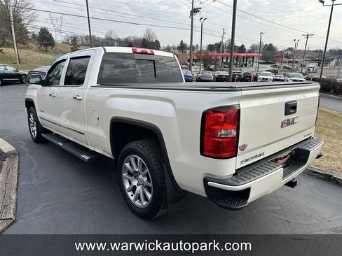 Used 2015 GMC Sierra 1500 Denali w/ Driver Alert Package image 12