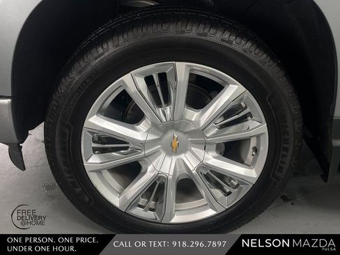 Used 2023 Chevrolet Silverado 1500 High Country w/ High Country Premium Package image 11