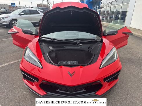 Used 2024 Chevrolet Corvette Stingray Coupe w/ Z51 Performance Package image 10