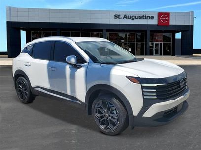 New 2025 Nissan Kicks SR