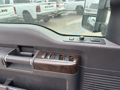 Used 2016 Ford F350 Platinum w/ FX4 Off-Road Package image 13