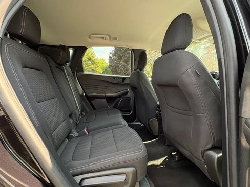 Used 2023 Ford Escape Active AWD/4WD image 37