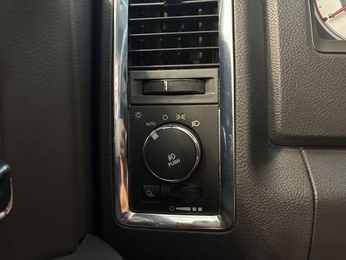 Used 2012 RAM 2500 Laramie w/ Protection Group AWD/4WD image 16