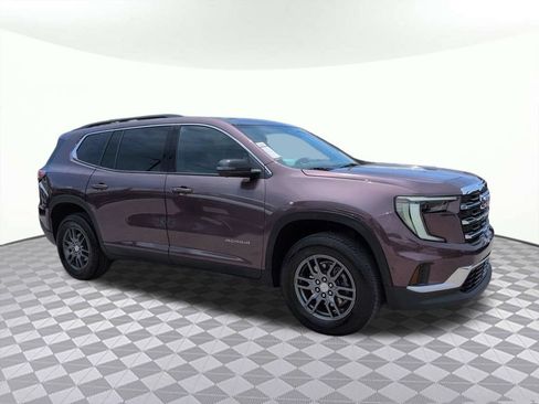 Used 2025 GMC Acadia Elevation FWD image 2