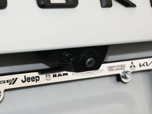 Used 2025 Chevrolet Suburban LT image 43