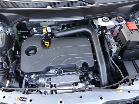 Used 2026 Chevrolet Equinox RS w/ Convenience Package III FWD image 41