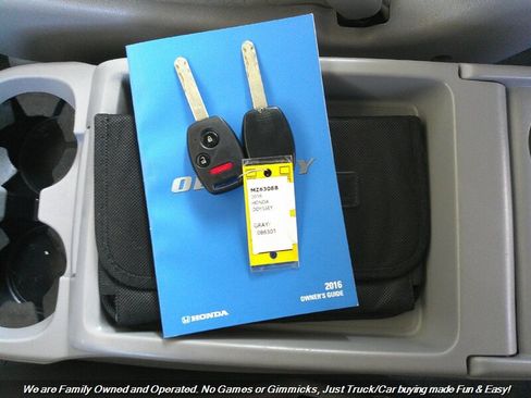 Used 2016 Honda Odyssey LX image 50