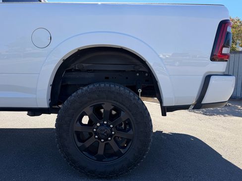 Used 2021 RAM 2500 Laramie image 12