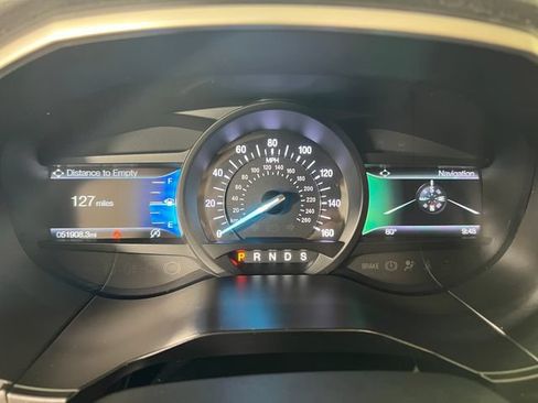 Used 2019 Ford Edge SEL w/ Equipment Group 201A FWD image 16