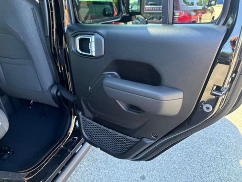 New 2026 Jeep Wrangler Unlimited Sport AWD/4WD image 23